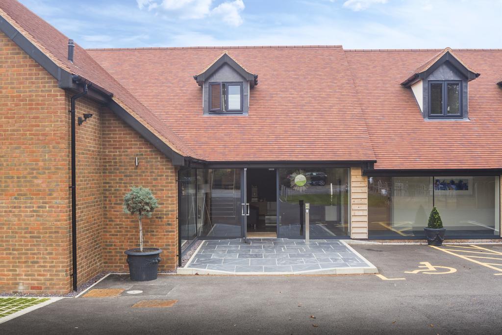 The Chequers Inn بيكونزفيلد المظهر الخارجي الصورة